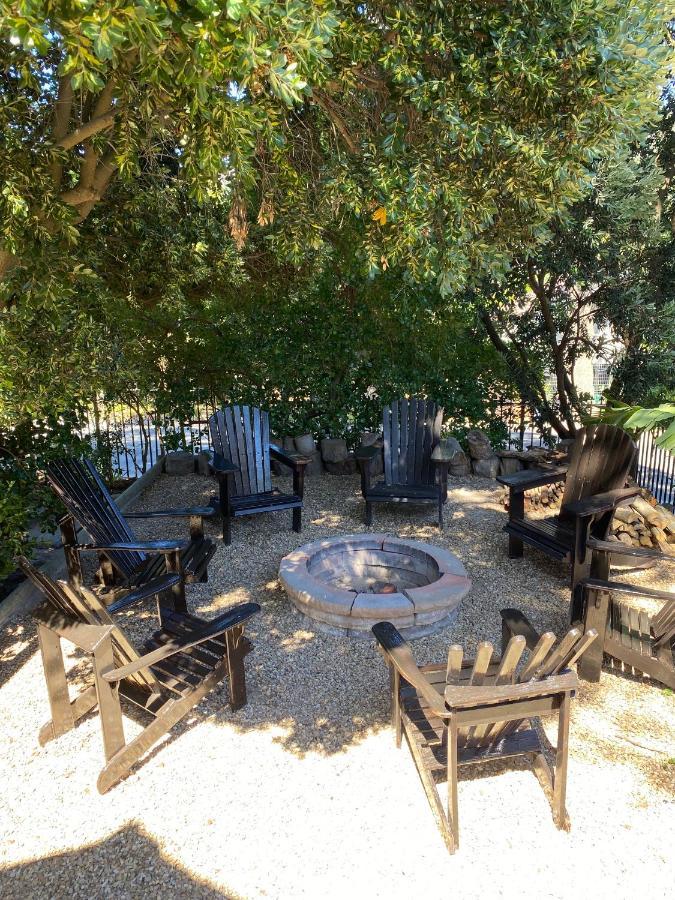 Cosy And Unique Family Retreat In Hout Bay Villa Кейптаун Екстериор снимка