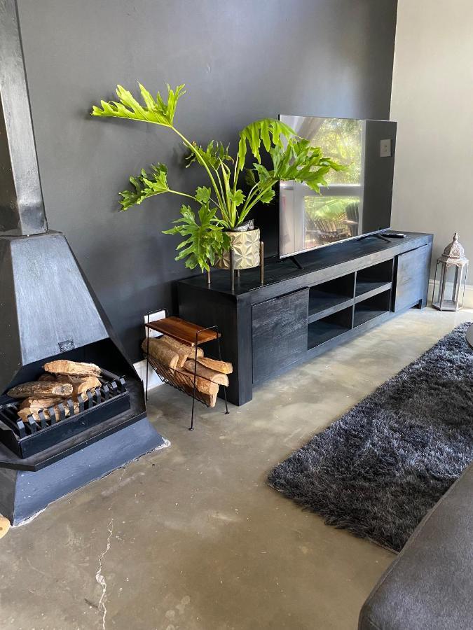 Cosy And Unique Family Retreat In Hout Bay Villa Кейптаун Екстериор снимка