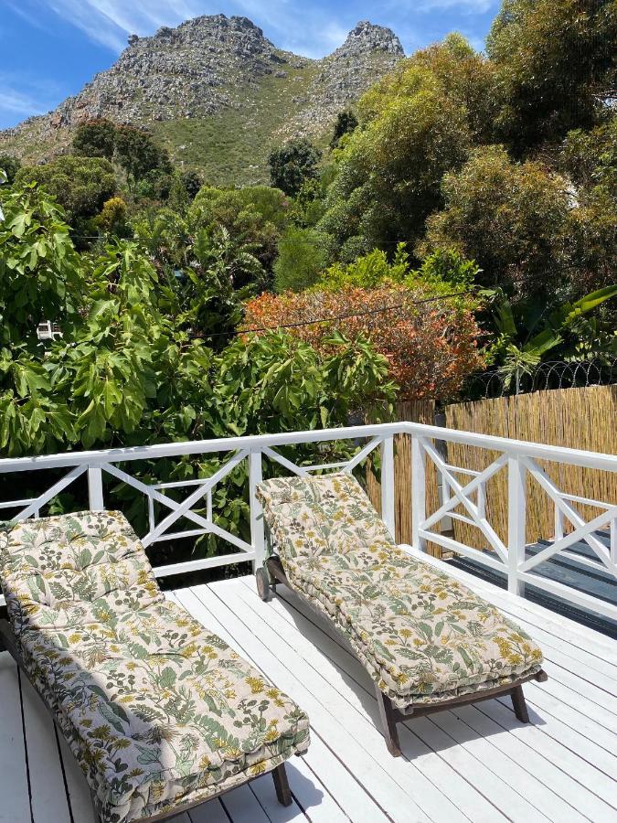 Cosy And Unique Family Retreat In Hout Bay Villa Кейптаун Екстериор снимка
