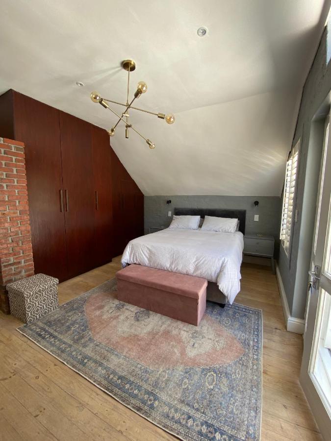 Cosy And Unique Family Retreat In Hout Bay Villa Кейптаун Екстериор снимка