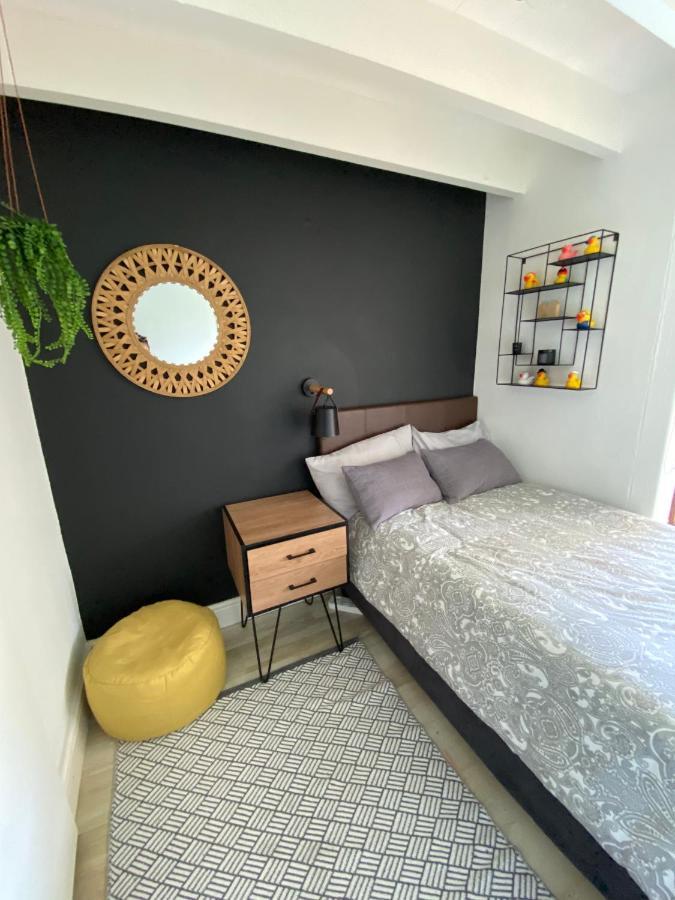 Cosy And Unique Family Retreat In Hout Bay Villa Кейптаун Екстериор снимка
